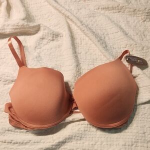 Seamless Nude Bra
